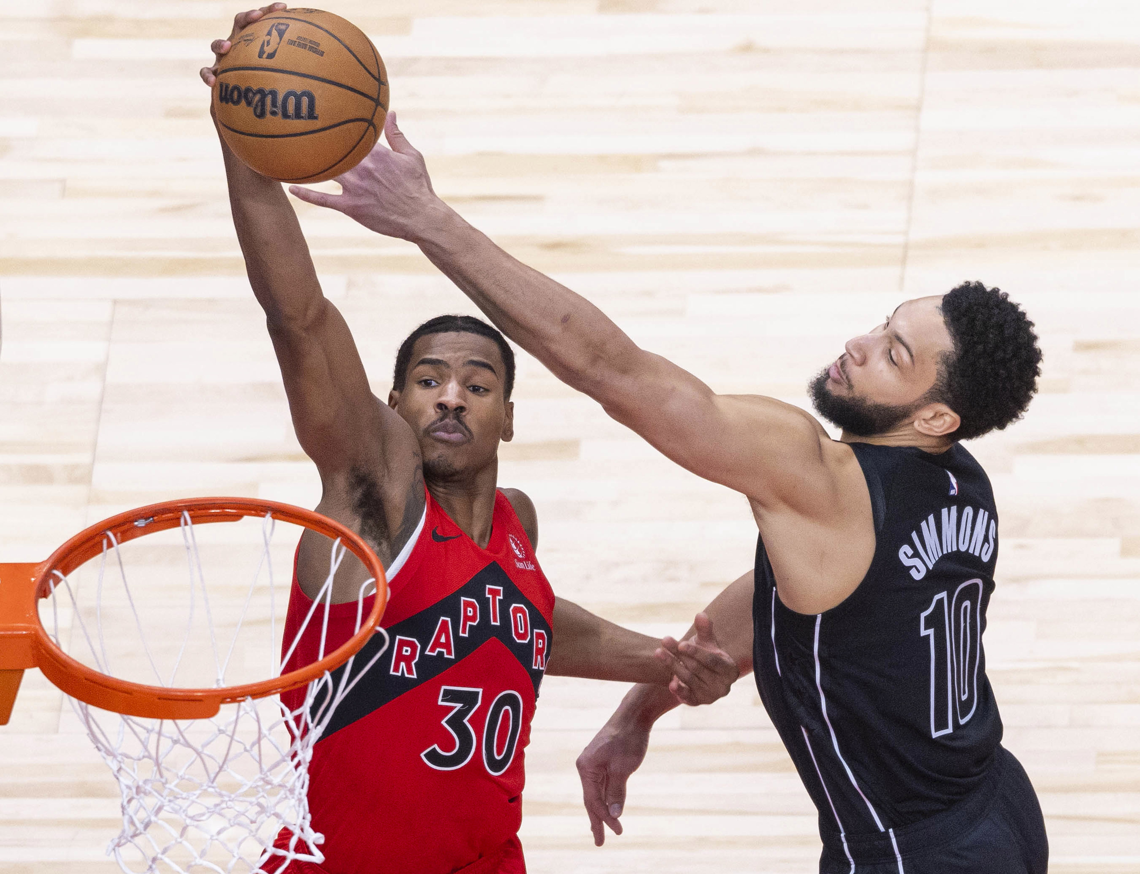 猛龙前锋连续砍分，助球队获得胜利的简单介绍