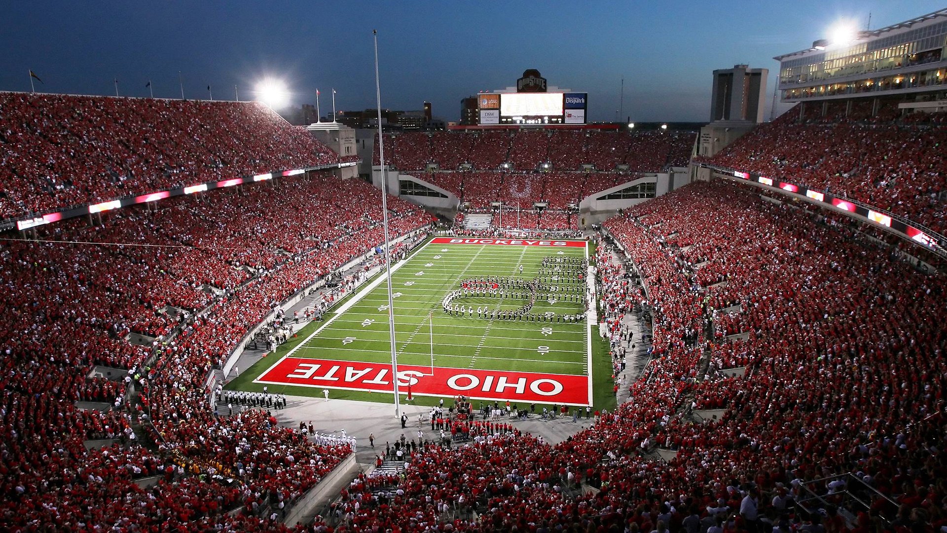 莱万多夫斯基爆冷击败拜仁，逆转引爆全场！